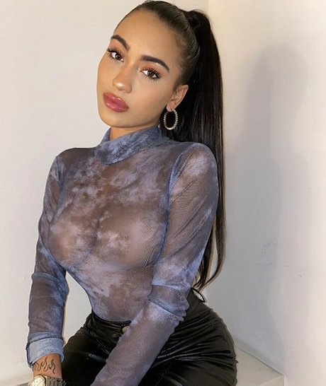 lilmarlie beautiful model galleries