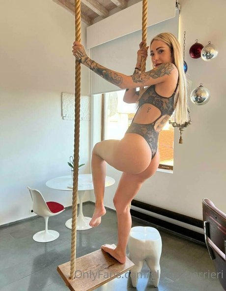 gloriabianchi best model gallery