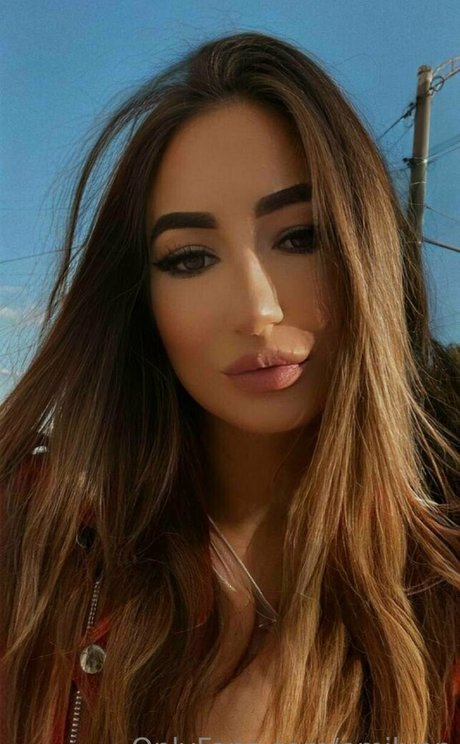 emilyon free pornstar pictures