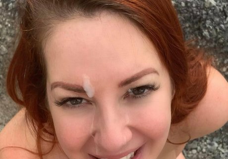 aprildyson free perfect model photos