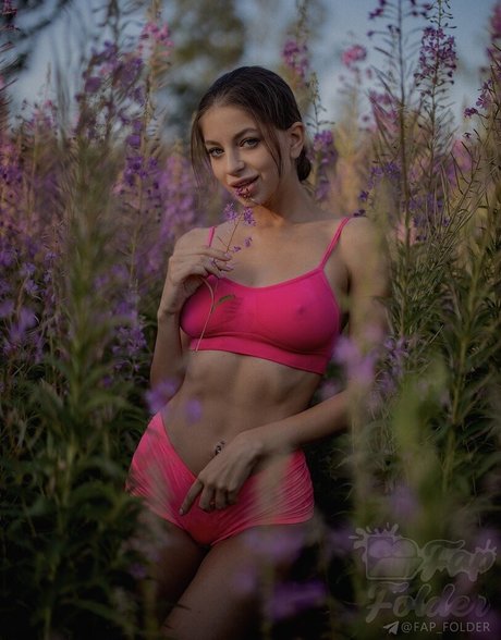 Anna Sazonova star adult images