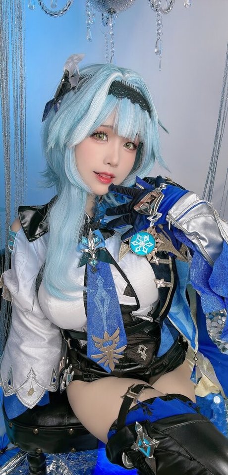 Mikomikoww model pornographic gallery