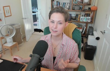 Dodger hot model pics