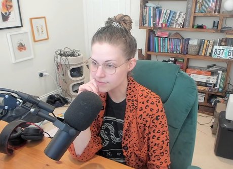 Dodger free actress photo