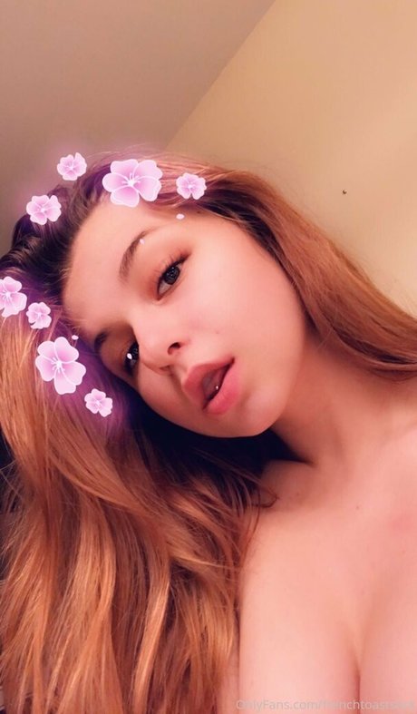 lookatdatgurl art star archive