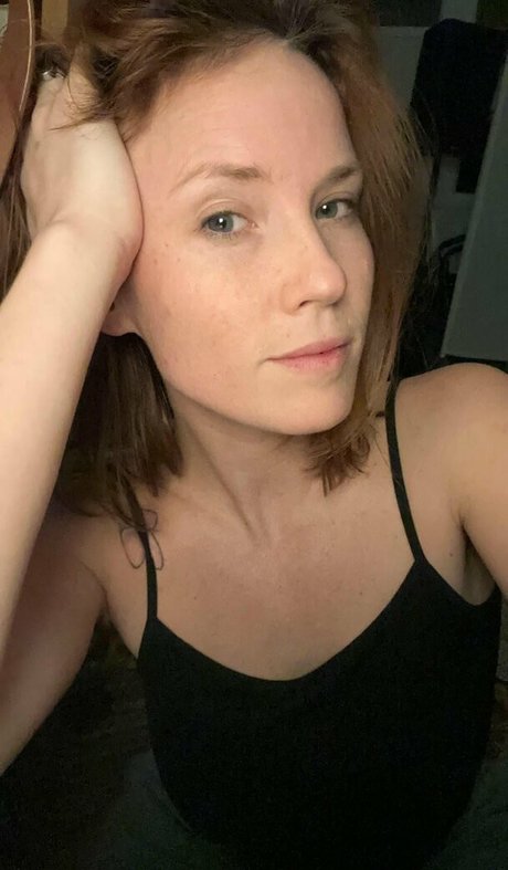 Skyra Fox sex pornstar archive