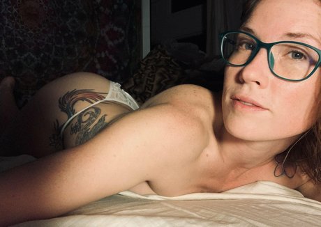 Skyra Fox nudes star image