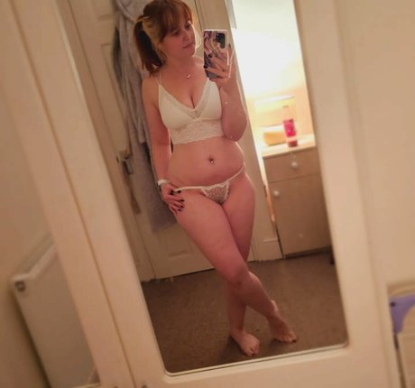 constanceflame pornstar top img