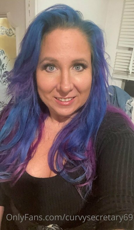 curvysecretary69 hd pornstar images
