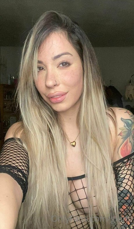 Giuno pretty pornstar pictures