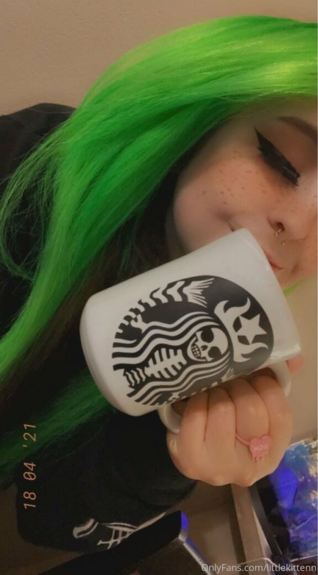 crybbykittenn beautiful model images