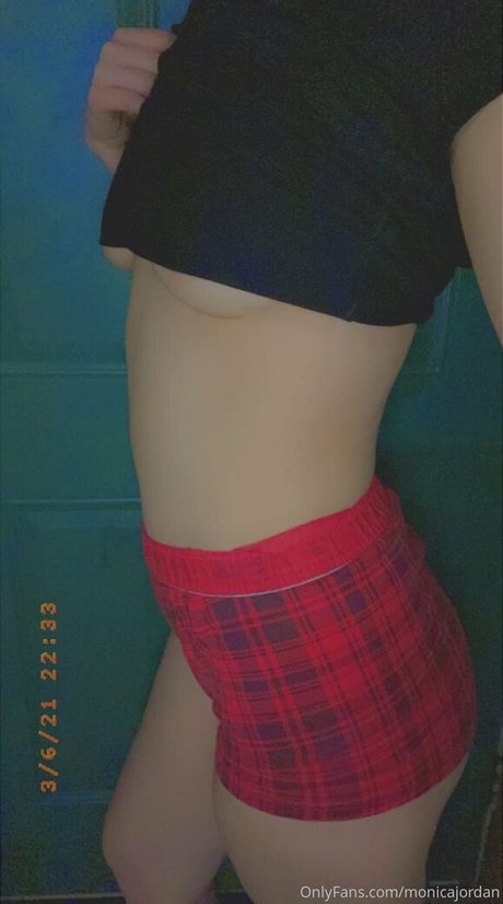 monicajordan nude model archive