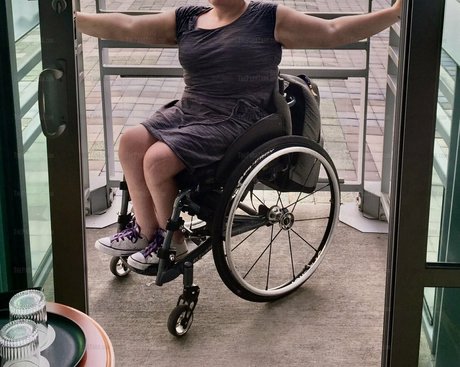 theparatara nice model images