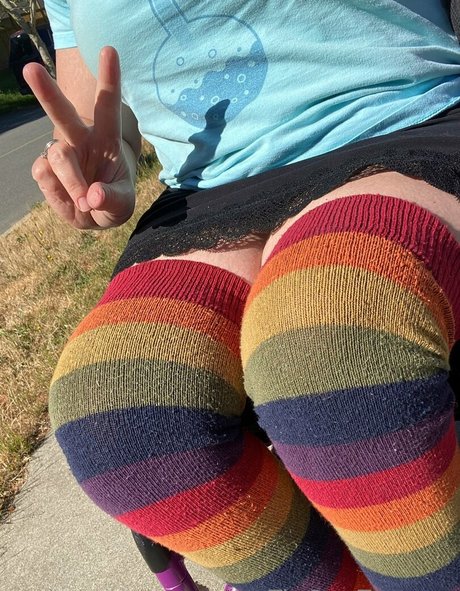 theparatara erotic star photo