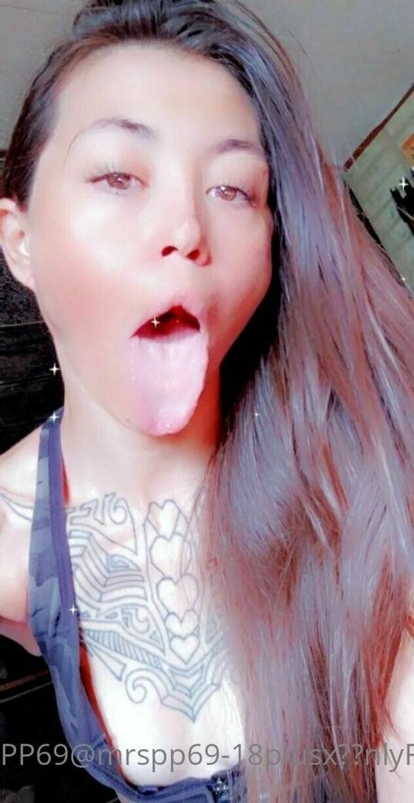 pocketpleazer pornographic model picture