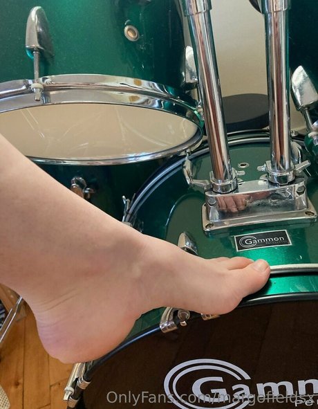 margofieldsx nude pornstar pic