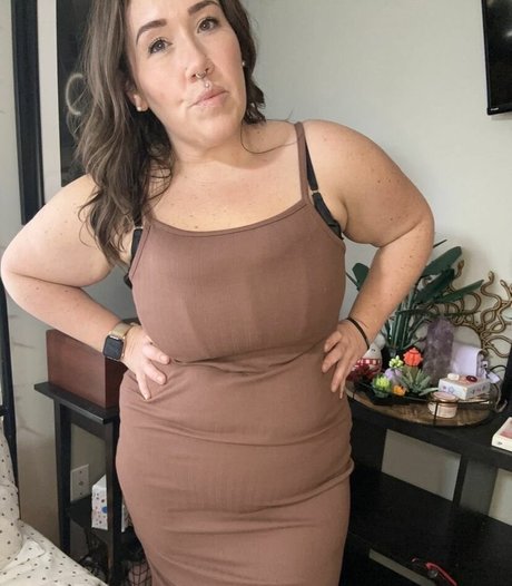 Michele Moon hot actress images