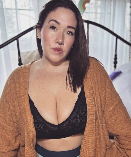 Michele Moon model nudes images