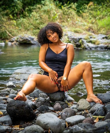 Fleur Vanille art star pictures