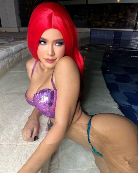 Michelle Rabbit sexy model image