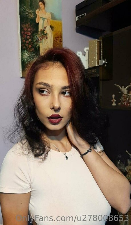 gretatwenty sexy star picture