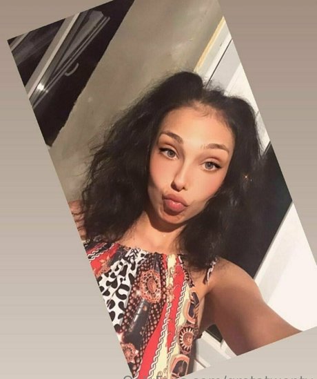 gretatwenty perfect actress photos