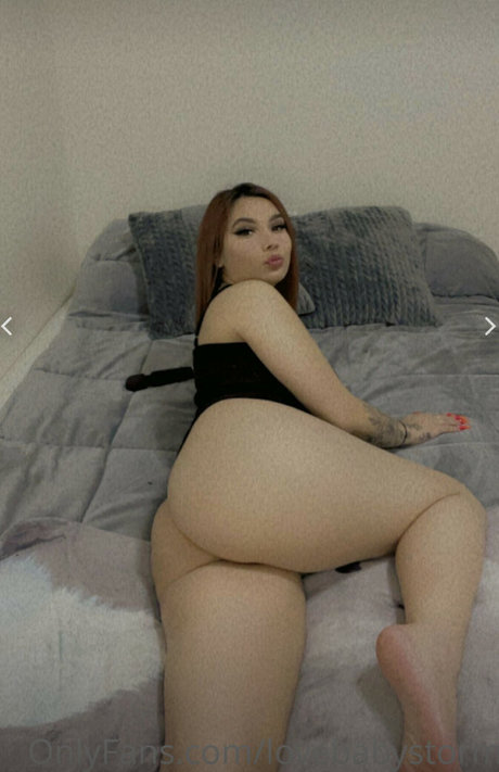 Lovebabystorm pornographic model image