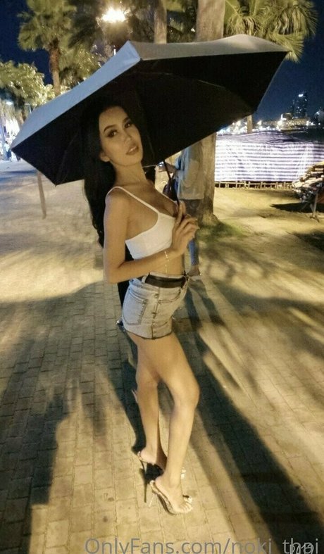 blonde secretary onlyfans erotic pic