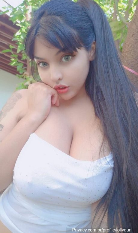 Lollygun model high quality photo