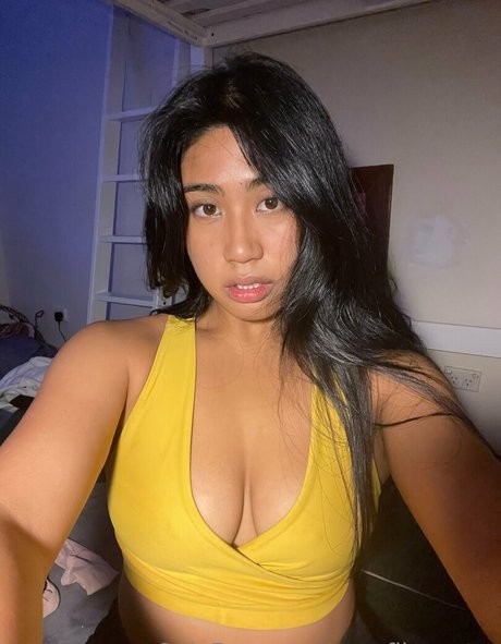 Crystal IGGY exclusive star picture