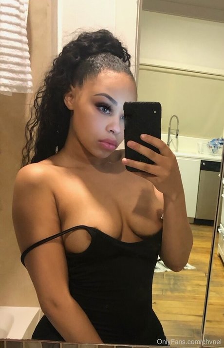 Brianamonique model free pics