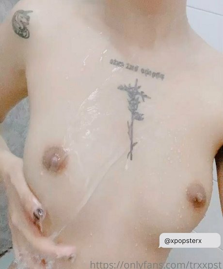 iampopster pornstar erotic gallery