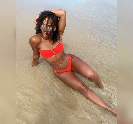 bodied by liz best star archive