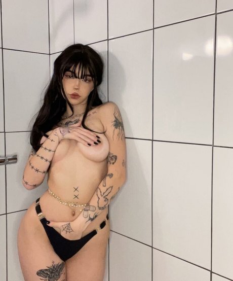 Yuprntae art pornstar archive