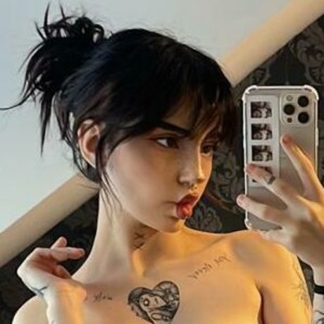 Yuprntae sexy pornstar image