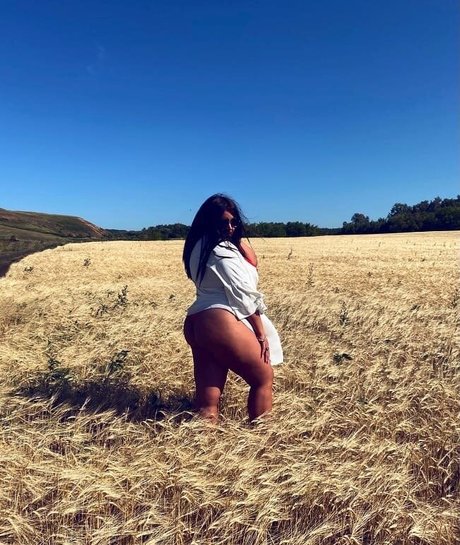 Dasha Kovalenko model high quality archive