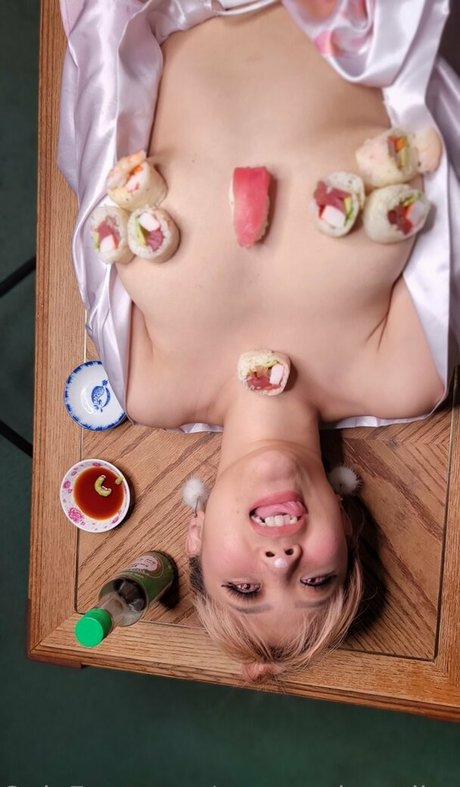 yummydumplings star adult pic