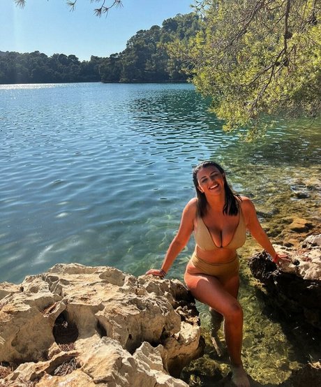 Bec Danaher naked pornstar images