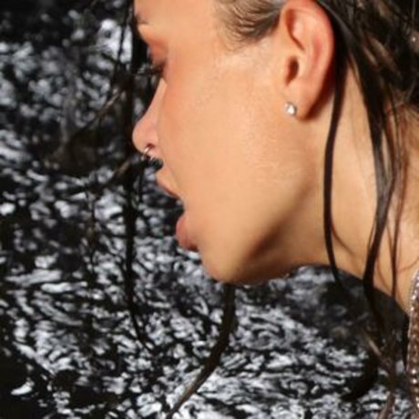 St4SyQ star perfect photo