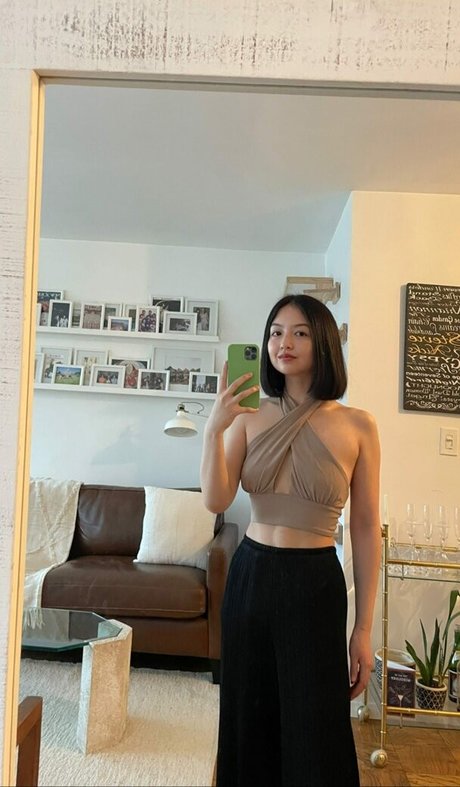 Michaela Zee pornographic actress images