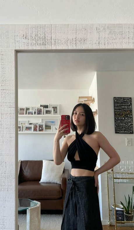 Michaela Zee star erotic photos