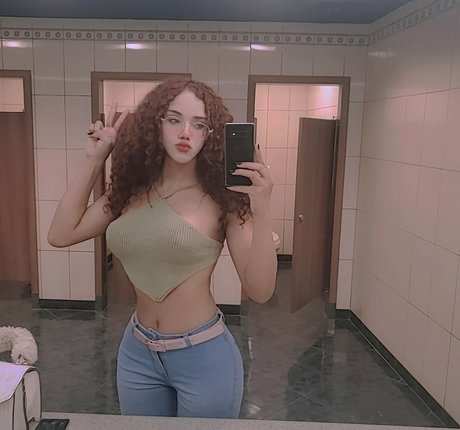 Angelinanpinelaa best star image