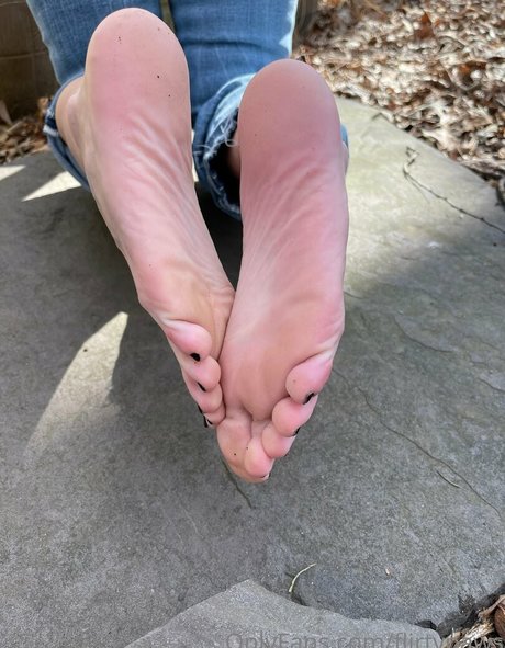 flirtypaws pornstar hd gallery