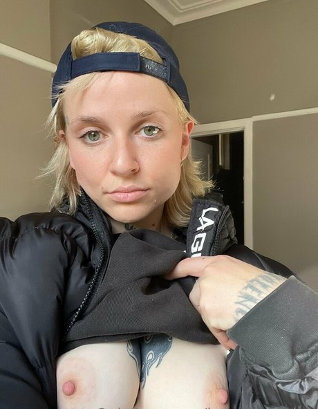 lavenderquinn star pretty photo