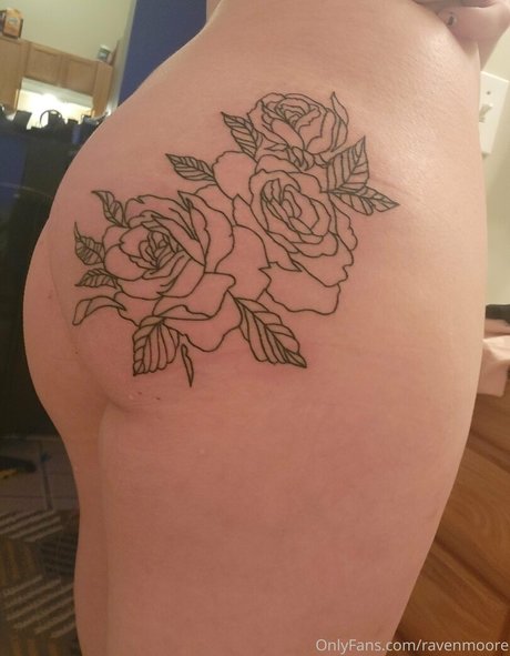 ravenmoore naked actress pics