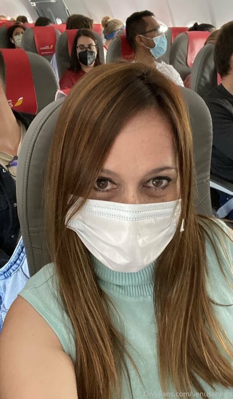 venusxheart naked actress galleries