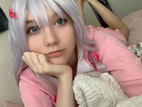 moekomori model art photos