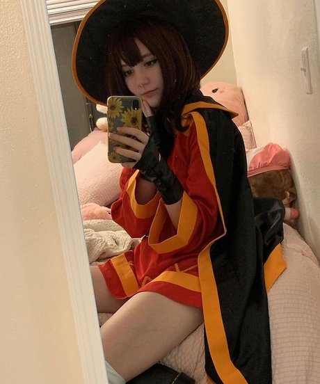 moekomori hd actress image