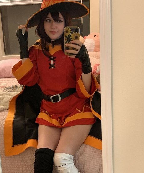 moekomori model porn picture