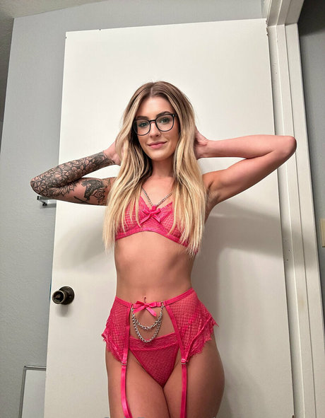 gracen greene star hot image